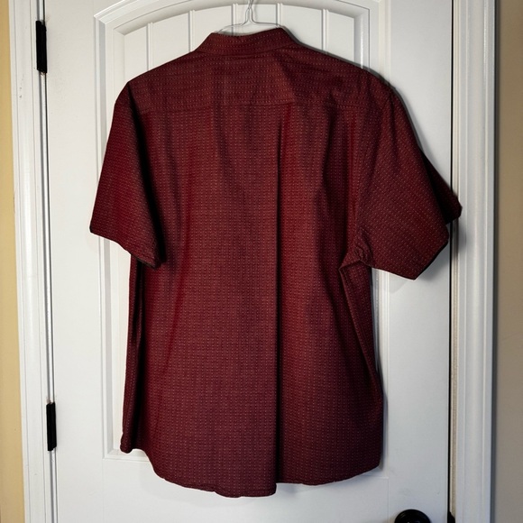 Haggar Red Casual Button Down Shirt with Subtle Pattern - Picture 5 of 5